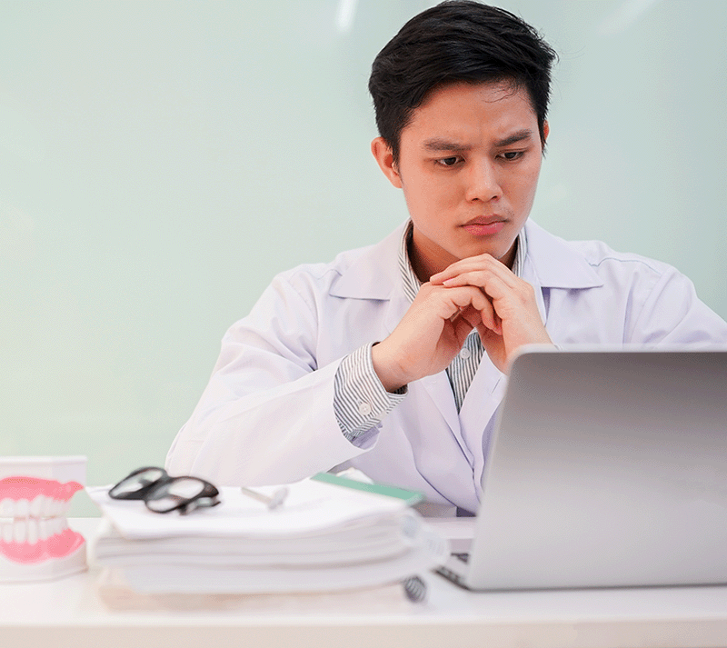 Formation e-learning échecs et complications en implantologie